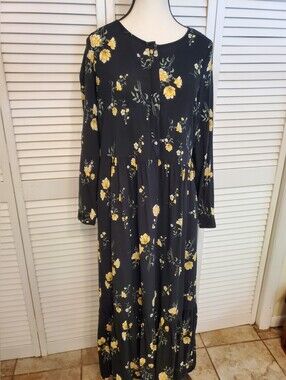 Old Navy Black and Yellow Floral Tiered Maxi Dress with Pockets, Size Medium